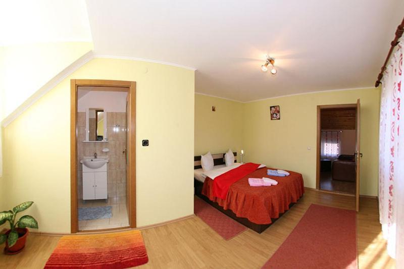 Pensiunea Radu Cisnădie Quarto foto