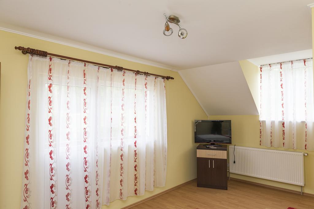 Pensiunea Radu Cisnădie Quarto foto